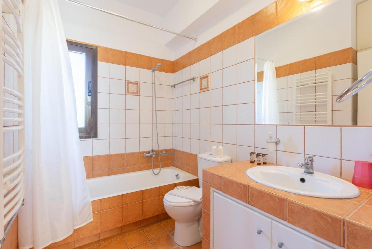 Villa Eufrosini Свороната Екстериор снимка