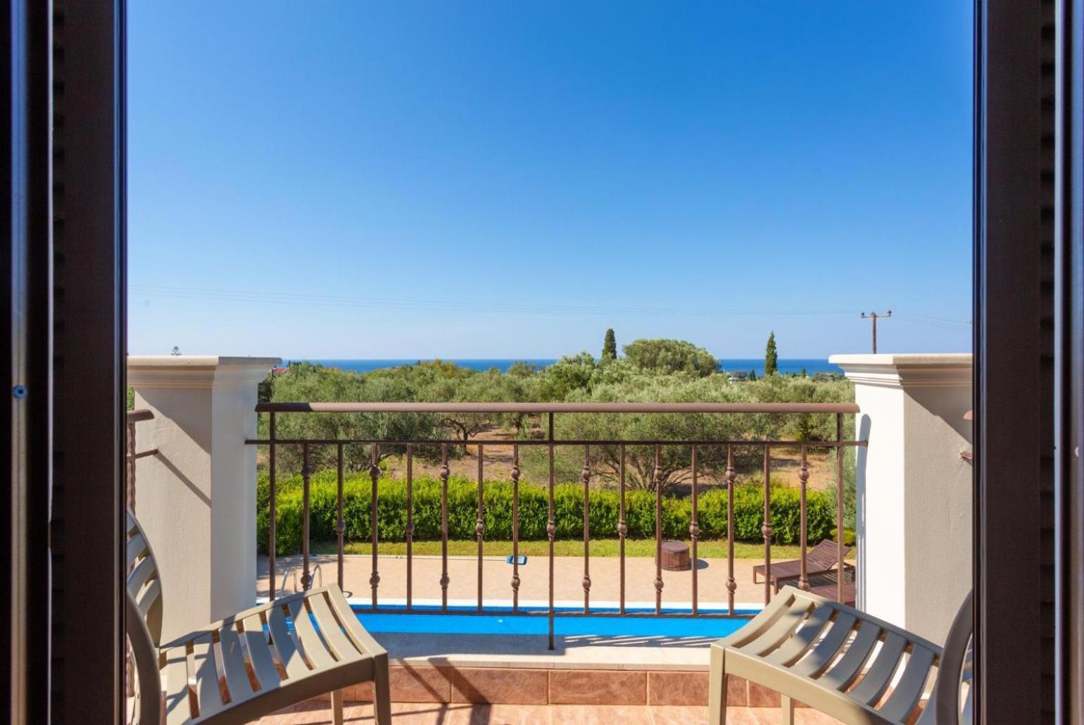 Villa Eufrosini Свороната Екстериор снимка