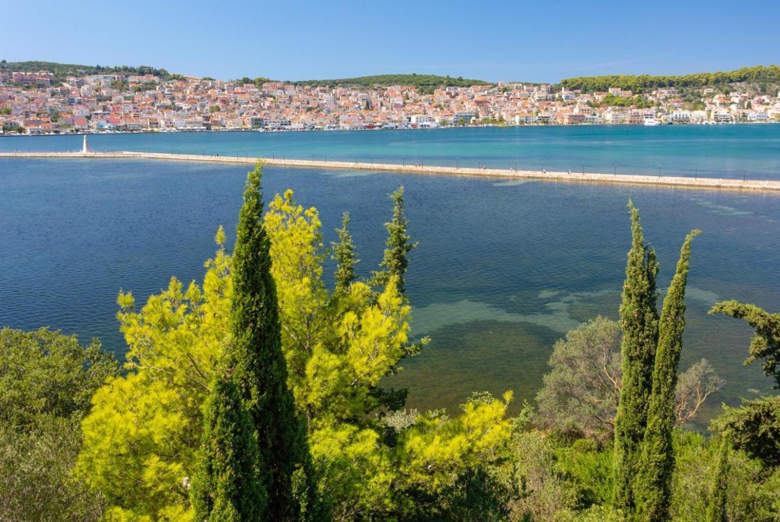 Villa Eufrosini Свороната Екстериор снимка