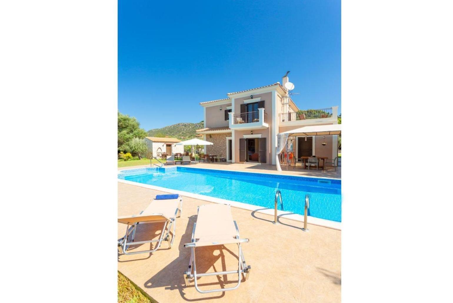 Villa Eufrosini Свороната Екстериор снимка