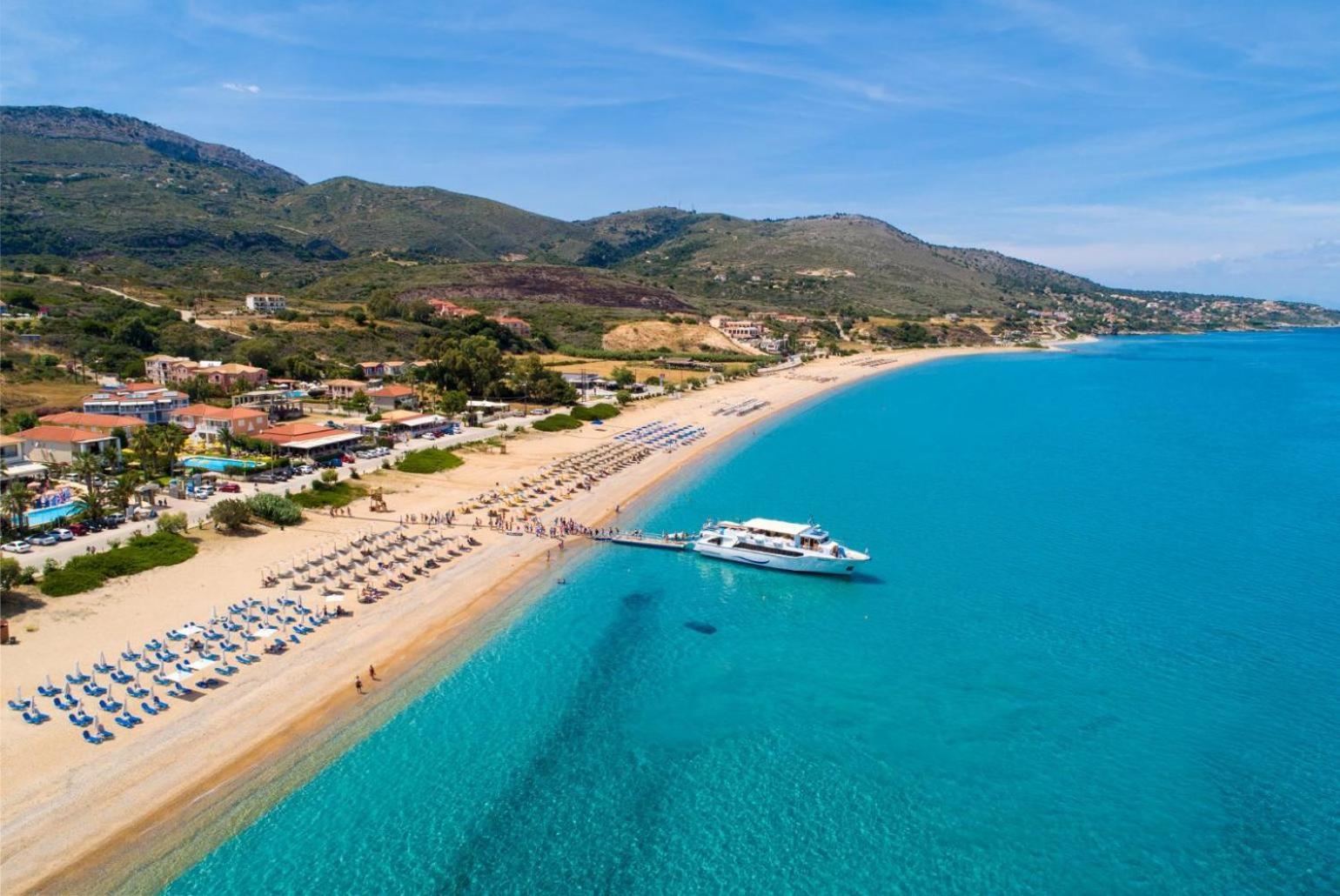 Villa Eufrosini Свороната Екстериор снимка