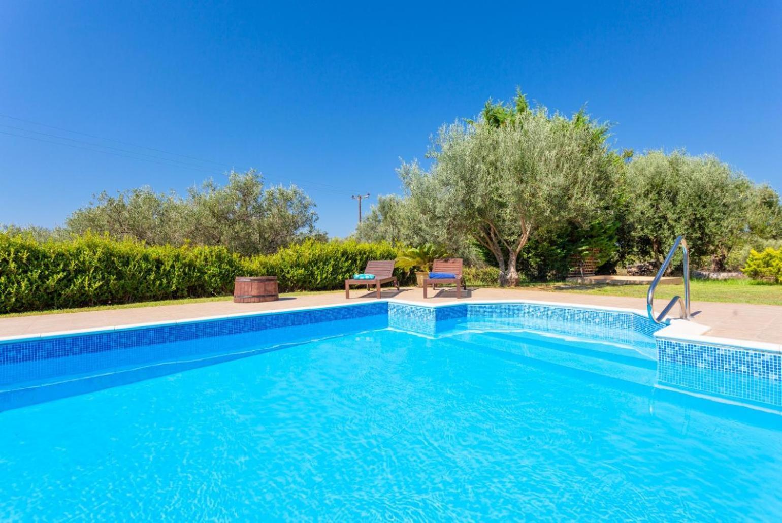 Villa Eufrosini Свороната Екстериор снимка