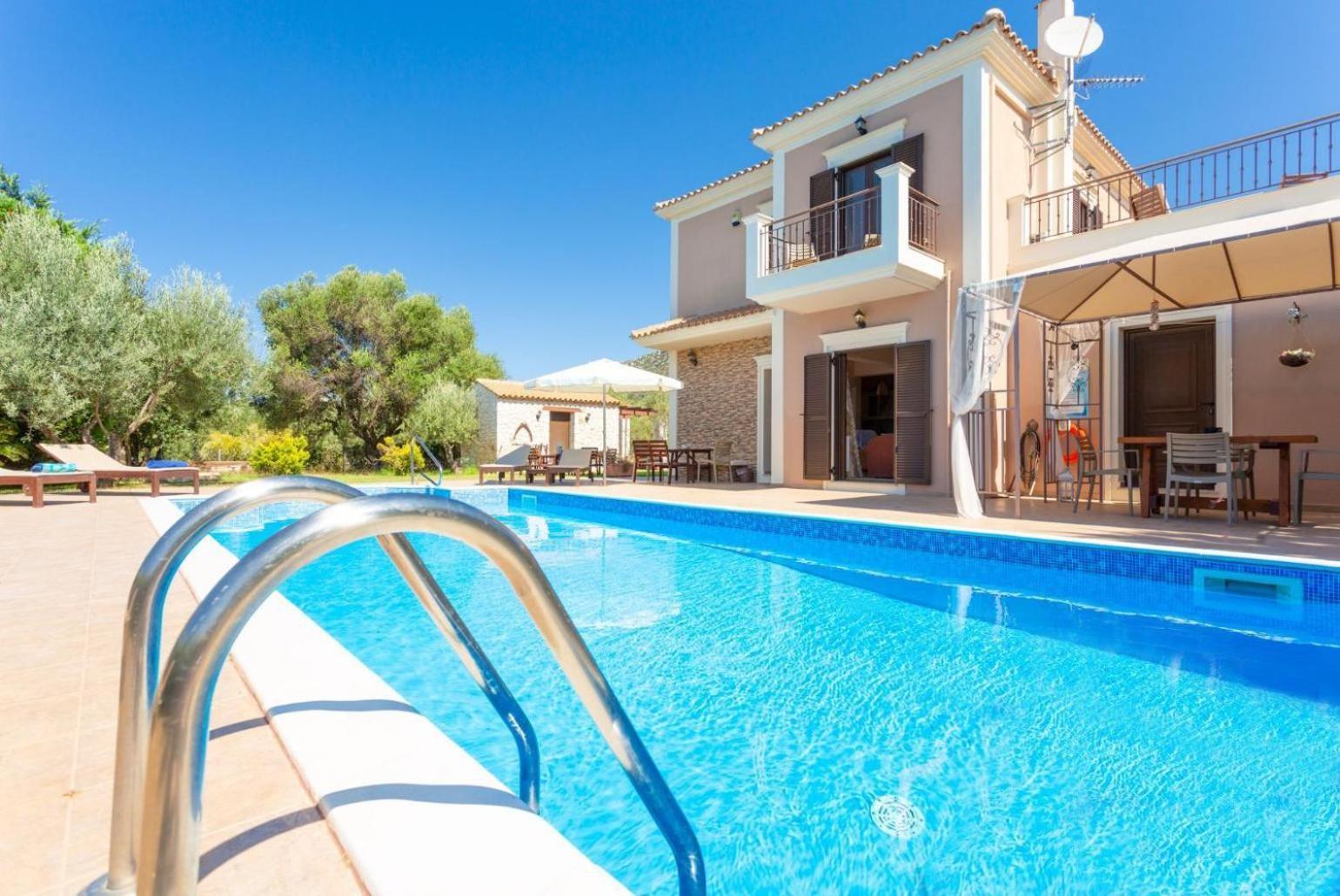 Villa Eufrosini Свороната Екстериор снимка